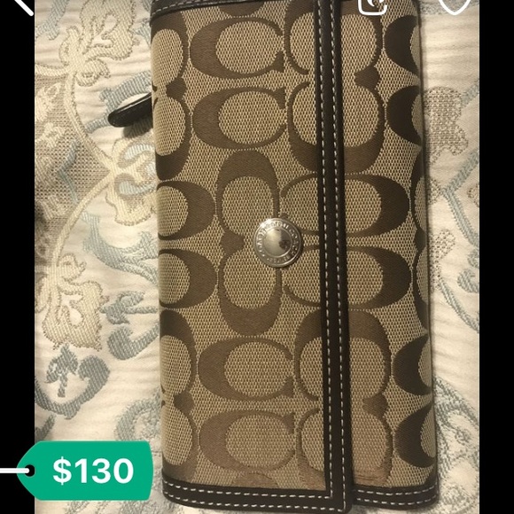 Matching Coach purse and wallet!! - Picture 4 of 6